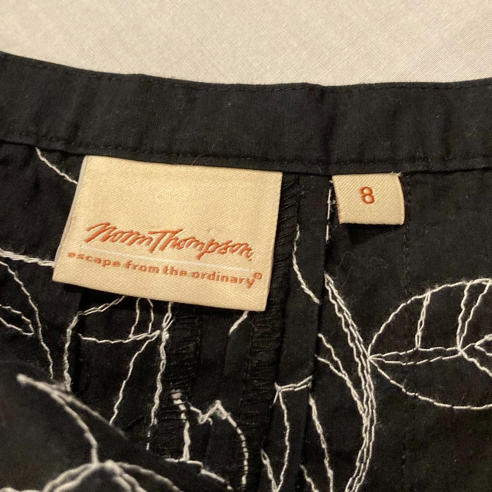 Black Floral Print Skirt - Picture 2 of 5